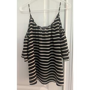 French Connection women’s top sz. M black/white striped nwot
